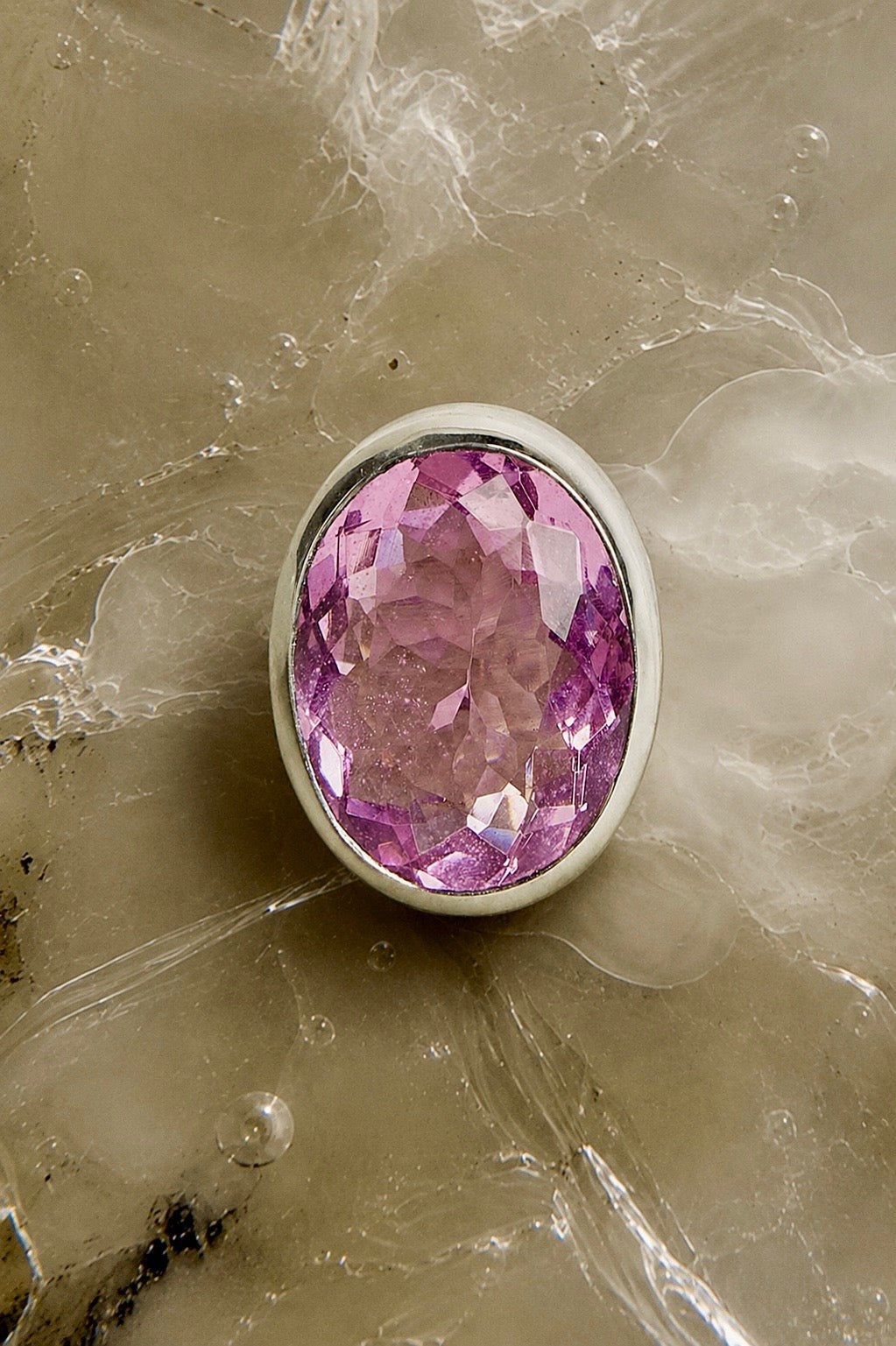 Mini Oval Colossus Ring in Pink Azalea (Silver)